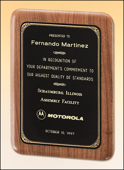 Airflyte Solid American walnut plaque with a precision elliptical edge and a black brass plate with gold border | 5 SIZES